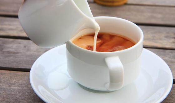 Café avec lait chaud